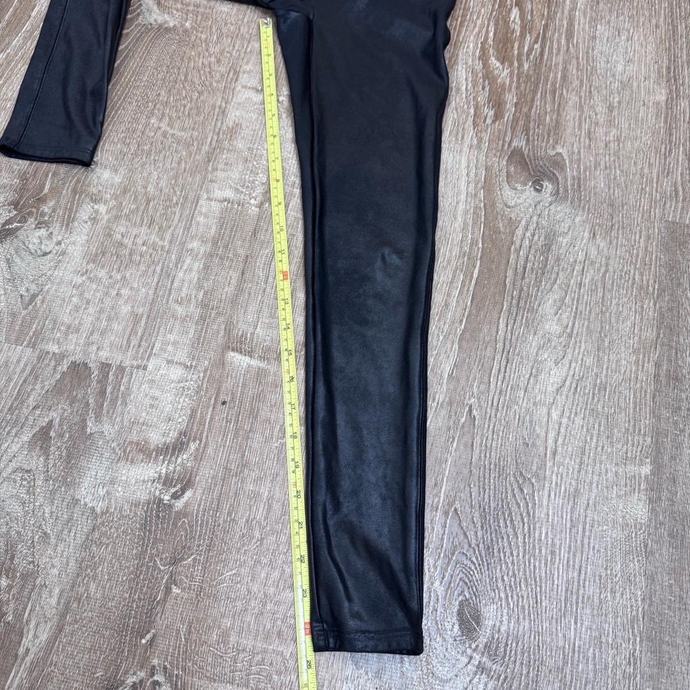 Spanx Faux Leather Shimmer Leggings M Petite Black High Rise Sculpting - Picture 6 of 8